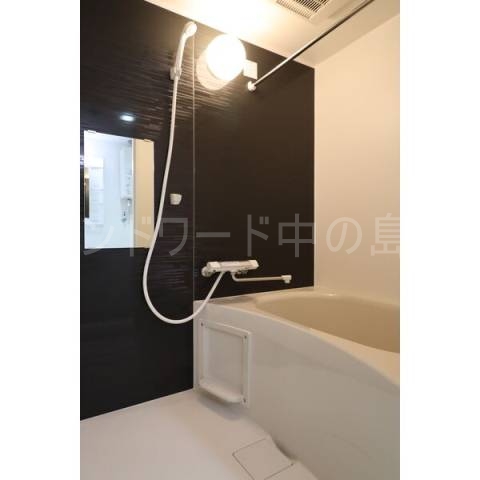 バス・シャワールーム　詳細は、ウィンドワード中の島店までご相談下さい。