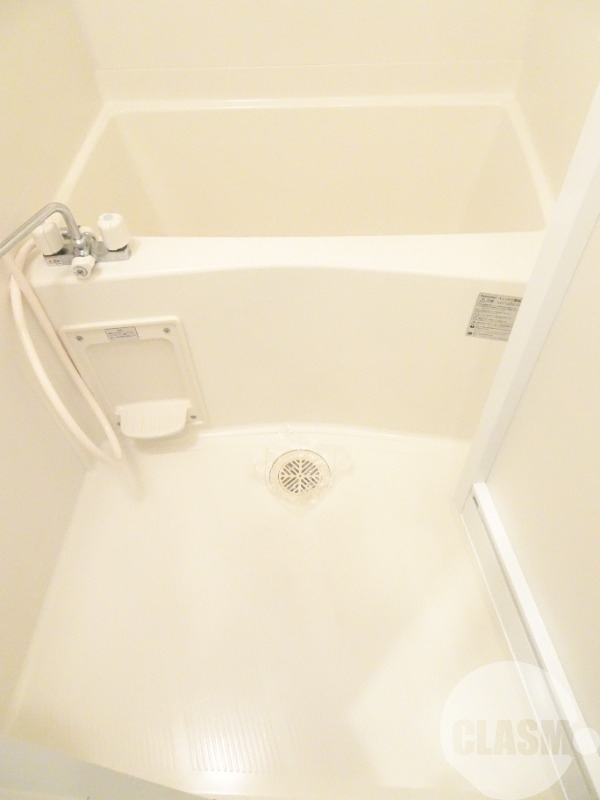 バス・シャワールーム　浴室乾燥機付きバス♪