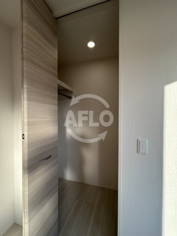 収納　クラシスト泉町　クローゼット