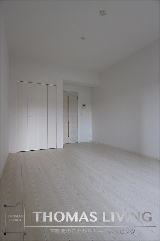 その他部屋・スペース　お部屋によってクロスや建具の配色が異なります。現状優先。