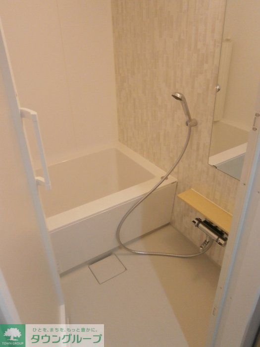 バス・シャワールーム　バス