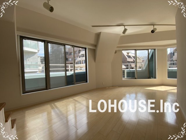 居室・リビング　別室参考画像です。