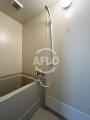 バス・シャワールーム　ベルフレージュ北堀江　バスルーム