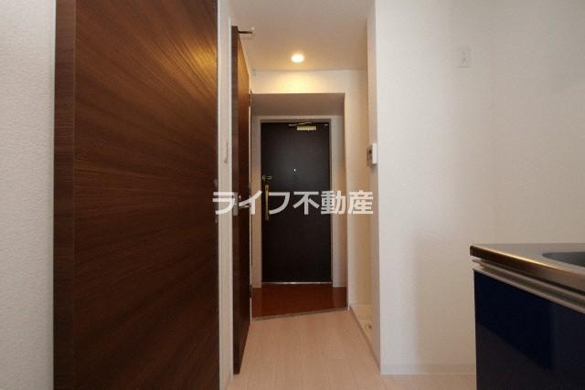 玄関　落ち着いた玄関です