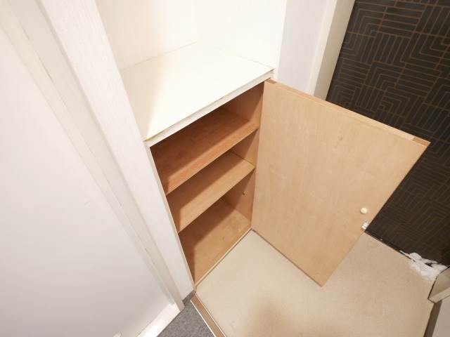 その他設備　下駄箱