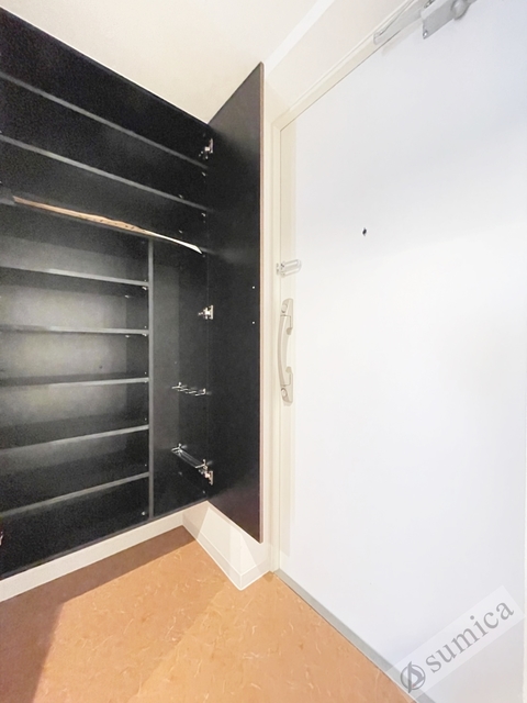 玄関　たくさんの靴を収納できるシューズボックス♪♪