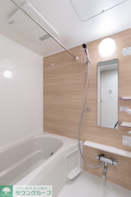 バス・シャワールーム　※写真は同タイプ住戸です。