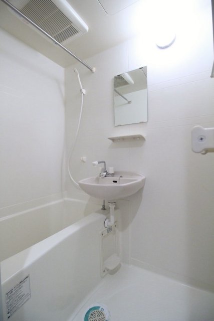 バス・シャワールーム　きれいなお風呂です