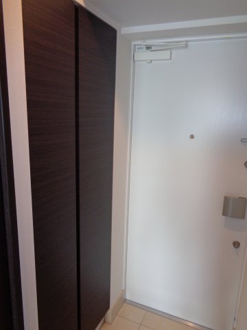 玄関　シンプルで使いやすい玄関です