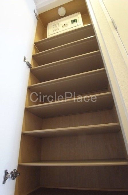 その他設備　シューズボックス