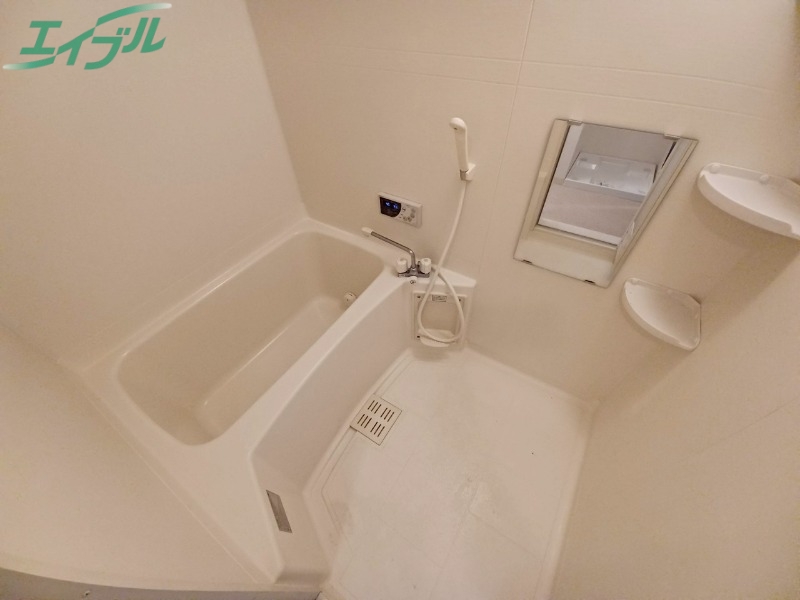 バス・シャワールーム　別部屋参考写真です