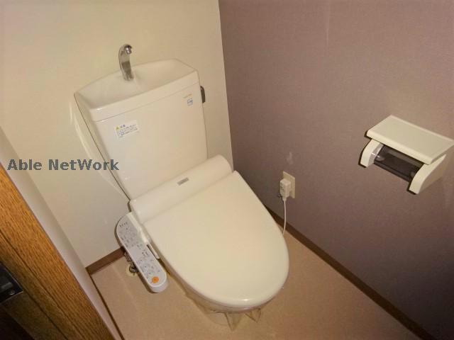 トイレ　同型モデル