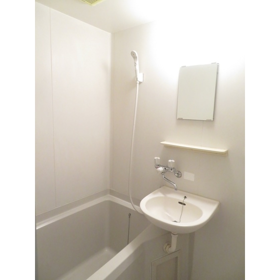 バス・シャワールーム　日々の疲れを癒すお風呂付です