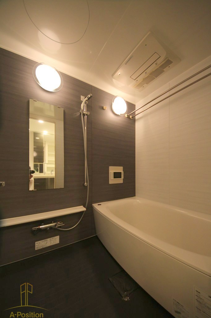 バス・シャワールーム　ドゥーエなんば南