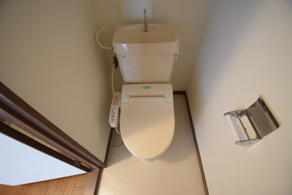 トイレ　シャワー付トイレ