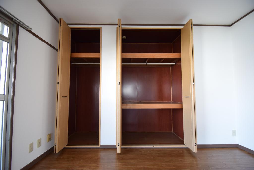 収納　クローゼット
