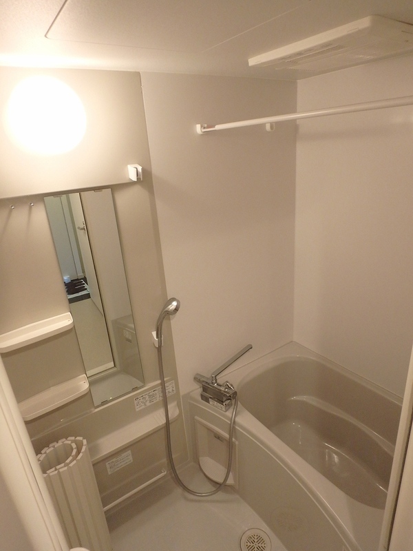 バス・シャワールーム　※同物件・同タイプの写真です。