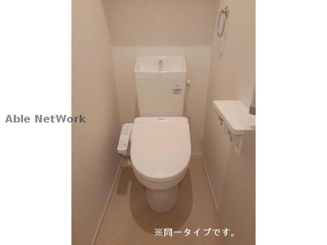 トイレ　※同物件、別部屋の写真です