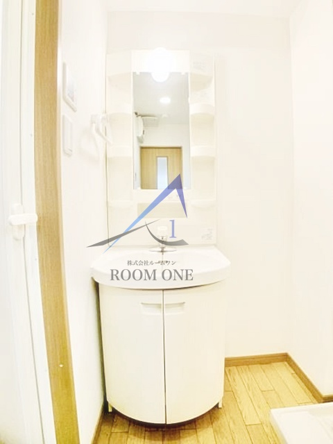 洗面設備　洗面台です。