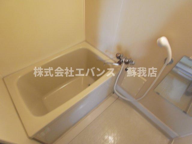 バス・シャワールーム　お風呂です