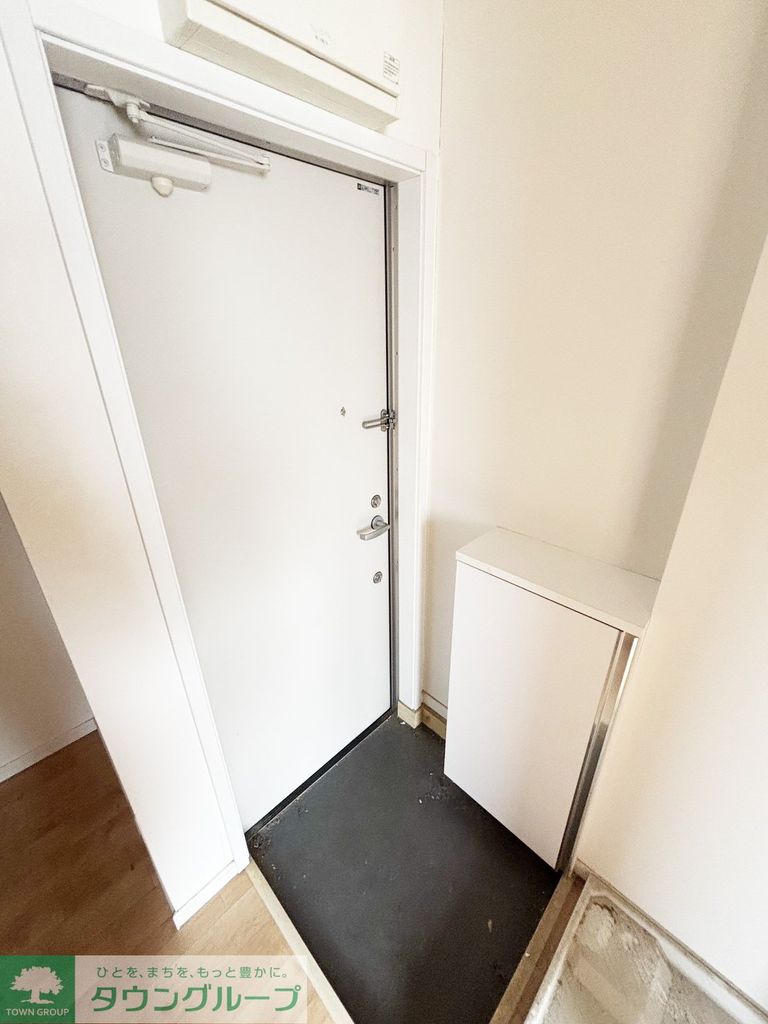 玄関　バルコニー