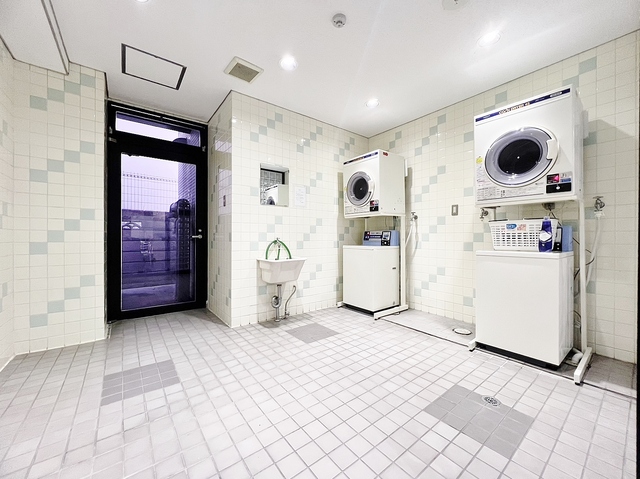 その他共有部分　コインランドリー