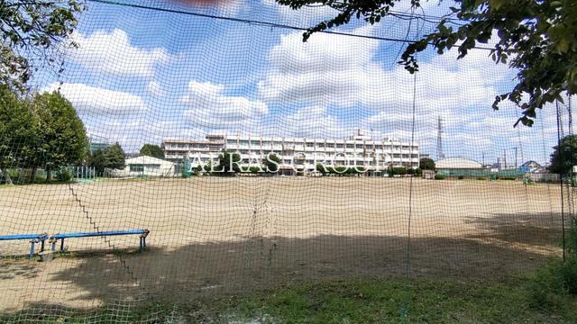 中学校　川越市立城南中学校（中学校）まで1078m