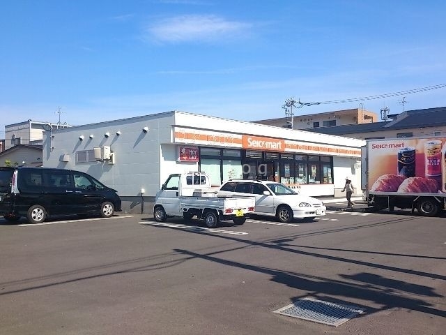 コンビニ　セイコーマート桔梗4丁目店（コンビニ）まで518m