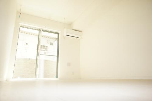 その他　明るい洋室です