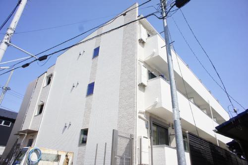 建物外観　落ち着いた雰囲気の外観です