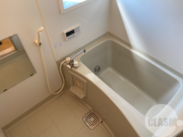 バス・シャワールーム　浴室乾燥機＆追い焚き機能付きバス♪