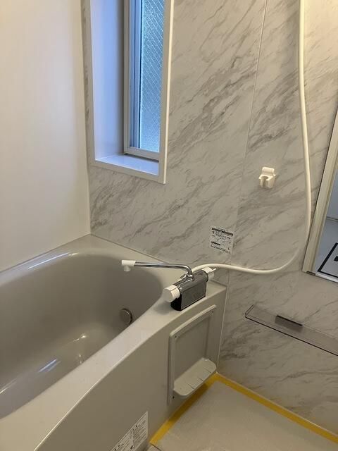 バス・シャワールーム　日々の疲れを癒すお風呂付です