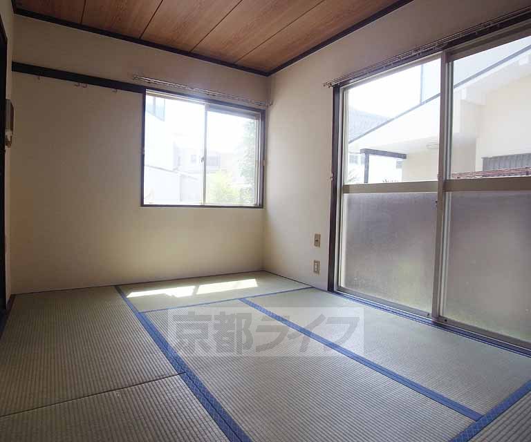 居室・リビング　日当りの良いお部屋です！