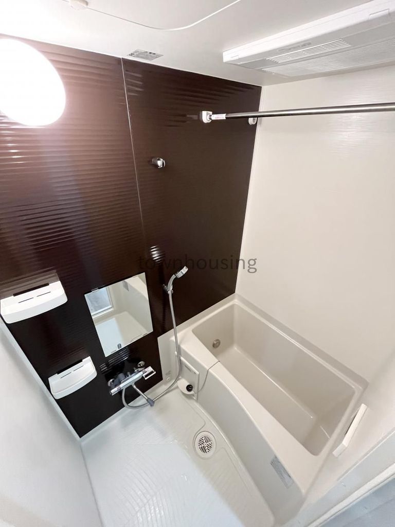 バス・シャワールーム　他部屋参考画像です