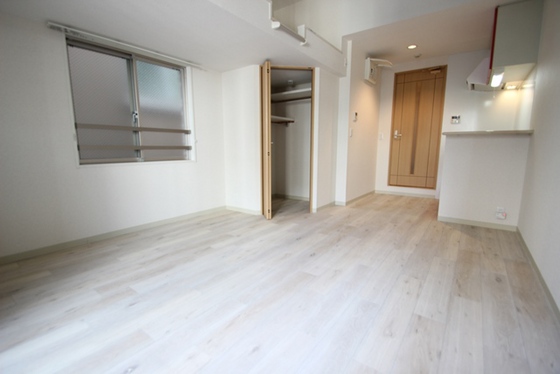居室・リビング　※他部屋の写真です。
