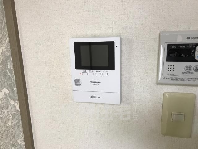 その他部屋・スペース　カメラ付インターホン