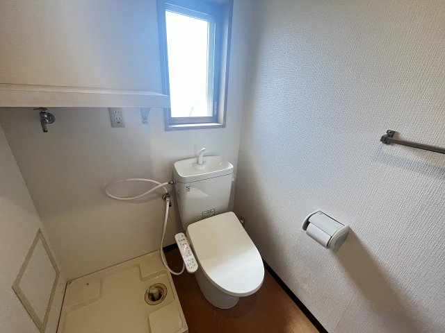 トイレ　清潔感のあるトイレです