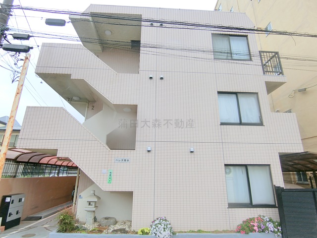 建物外観　1997年2月築　RC鉄筋コンクリート造地上3階地下１階建て