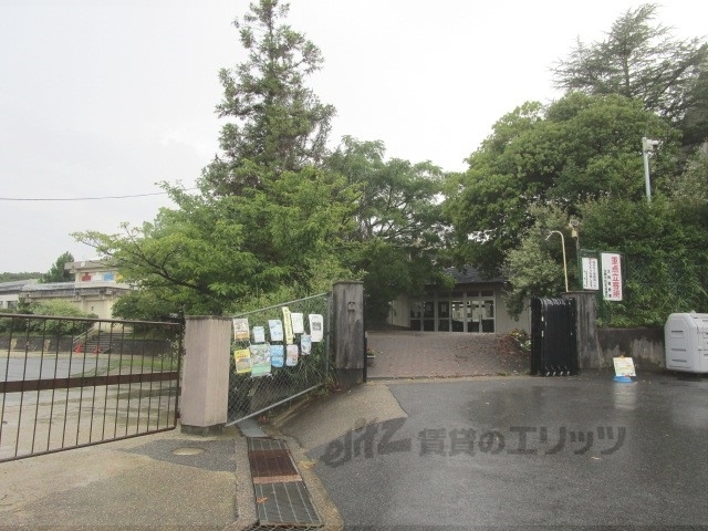 小学校　生駒台小学校（小学校）まで850m