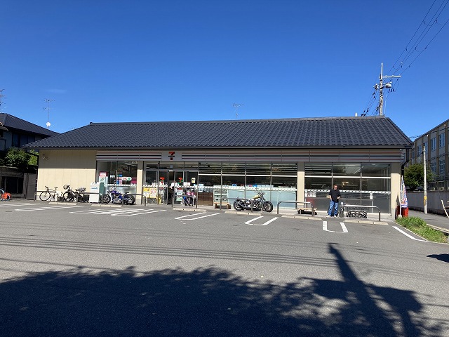 コンビニ　セブンイレブン 京都堀川今宮店（コンビニ）まで562m