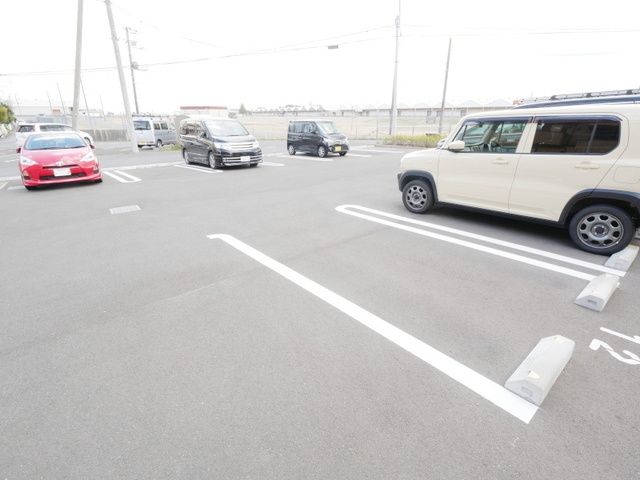 駐車場　★駐車場です★