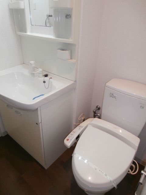 サクセス天神橋フロントのトイレ写真