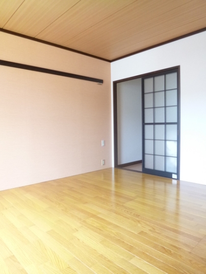 居室・リビング　使いやすい居間です