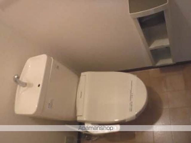 富山地鉄本線 東新庄駅 徒歩14分 2階建 築24年のトイレ写真