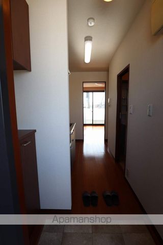 富山地鉄本線 東新庄駅 徒歩14分 2階建 築24年の玄関写真