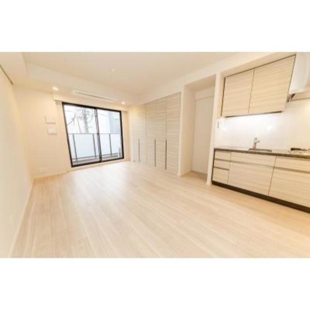 居室・リビング　写真は同タイプ住居です
