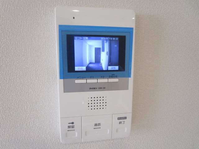 セキュリティ　来客者の顔が分かるTVモニター付インターホン