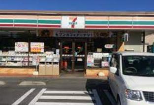 コンビニ　セブンイレブン 八潮2丁目いちょう通り店（コンビニ）まで908m