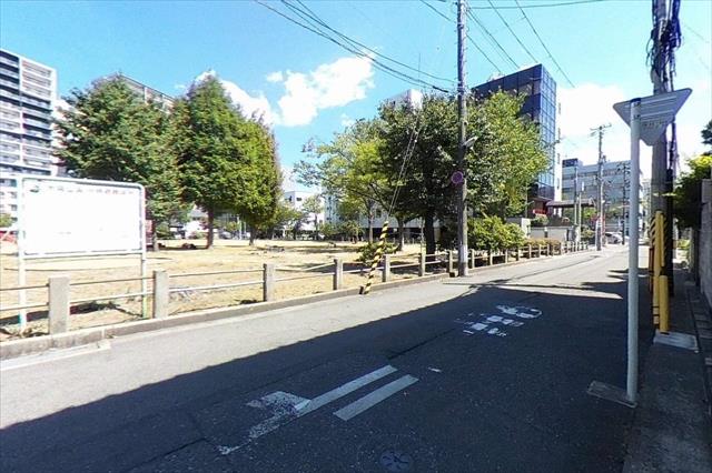 その他　側面道路（その他）まで0m