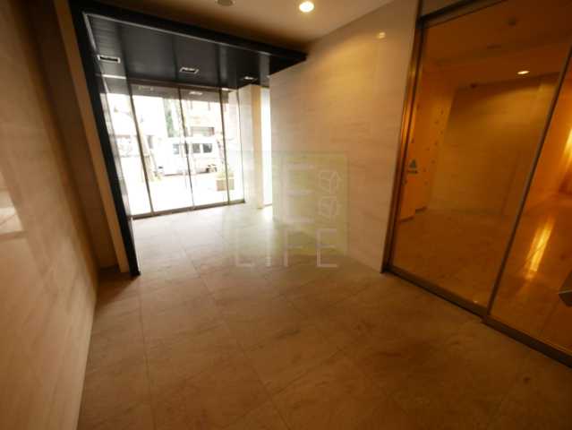 エントランス　リライフ浅草店